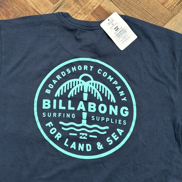 🔥BILLABONG RVCA & QUIKSILVER 4 T-SHIRT BUNDLE NEW WITH TAGS - Picture 7 of 7